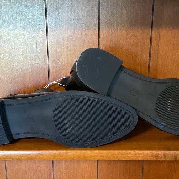 NWT Universal Thread Size 11 Faux Leather Boots that Zip on both sides. - Picture 5 of 6